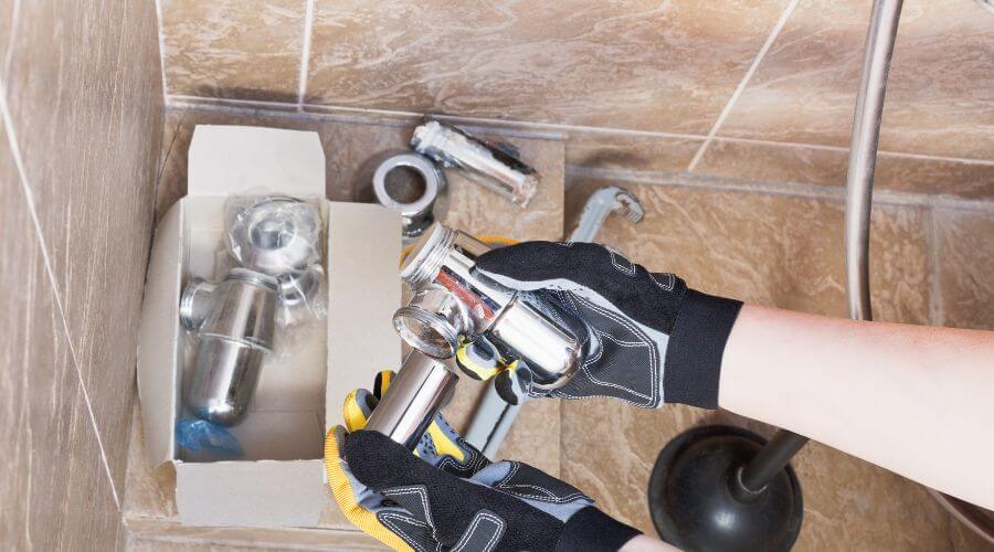 Professional gutter cleaning in Larimore, ND